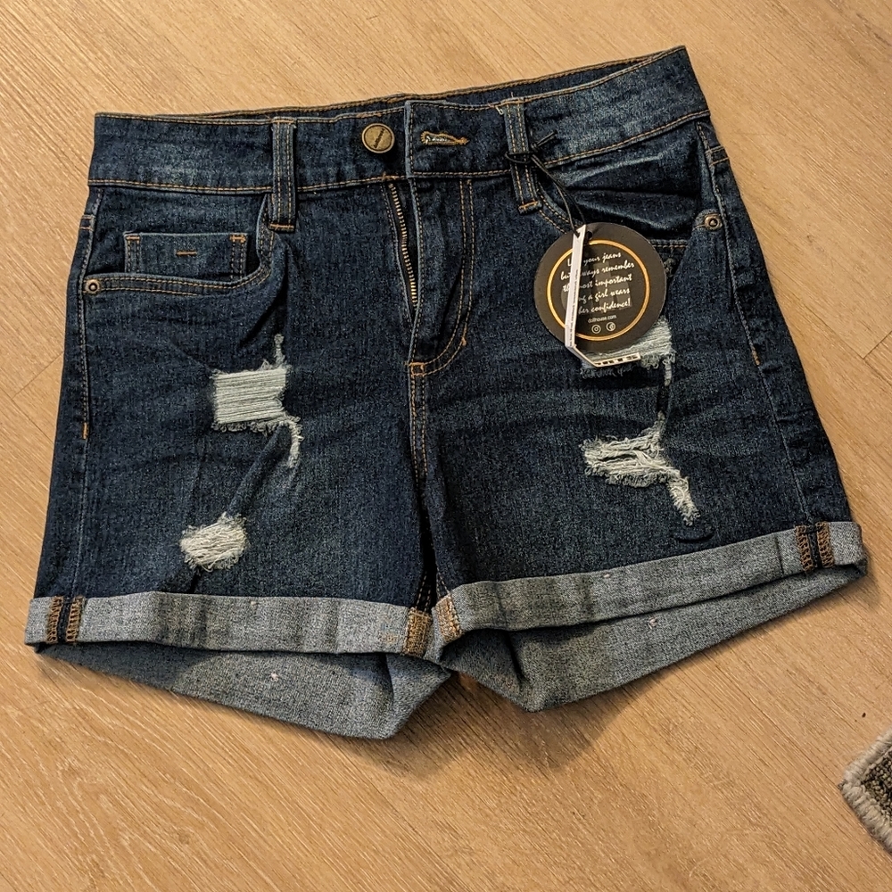 Dollhouse "boyfriend shorts"